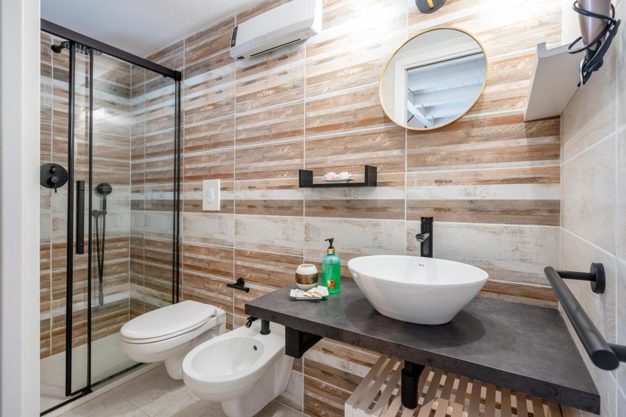 Liz Apartment บารี ภายนอก รูปภาพ