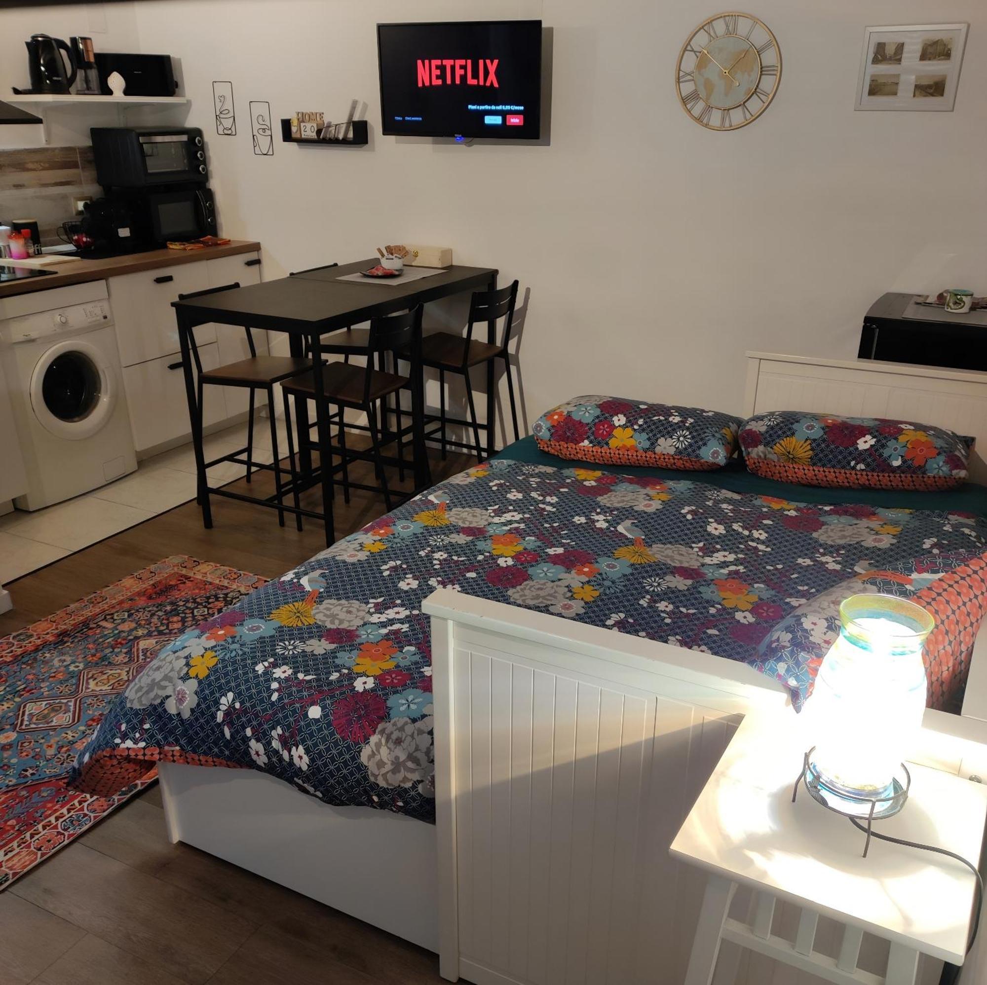 Liz Apartment บารี ภายนอก รูปภาพ
